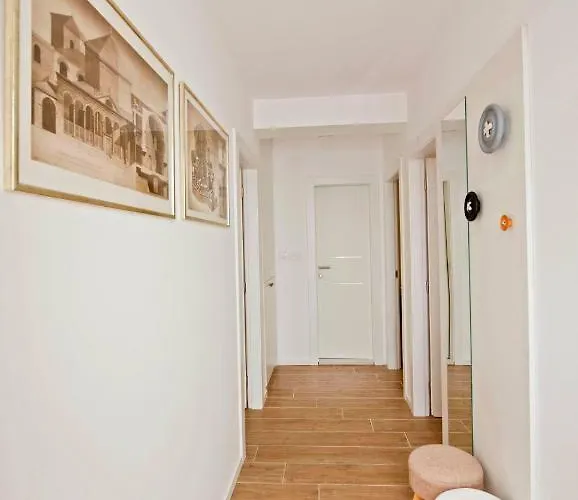 Luxury Dvor Apartament