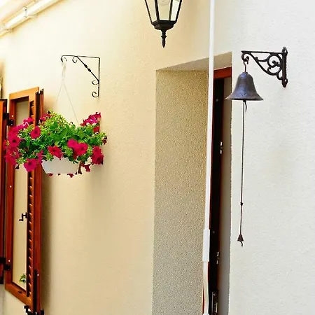 Apartment Luxury Dvor Split
