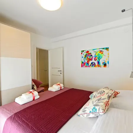 Apartment Luxury Dvor Split
