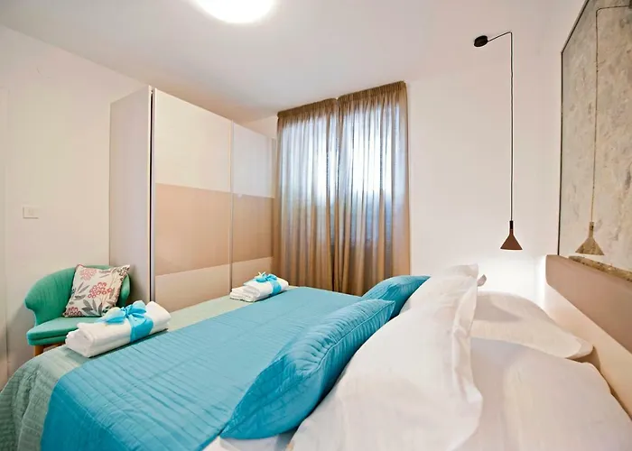 Luxury Dvor Apartamento *